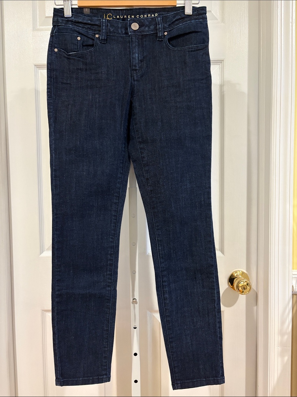 NWOT LC Lauren Conrad skinny ankle jeans